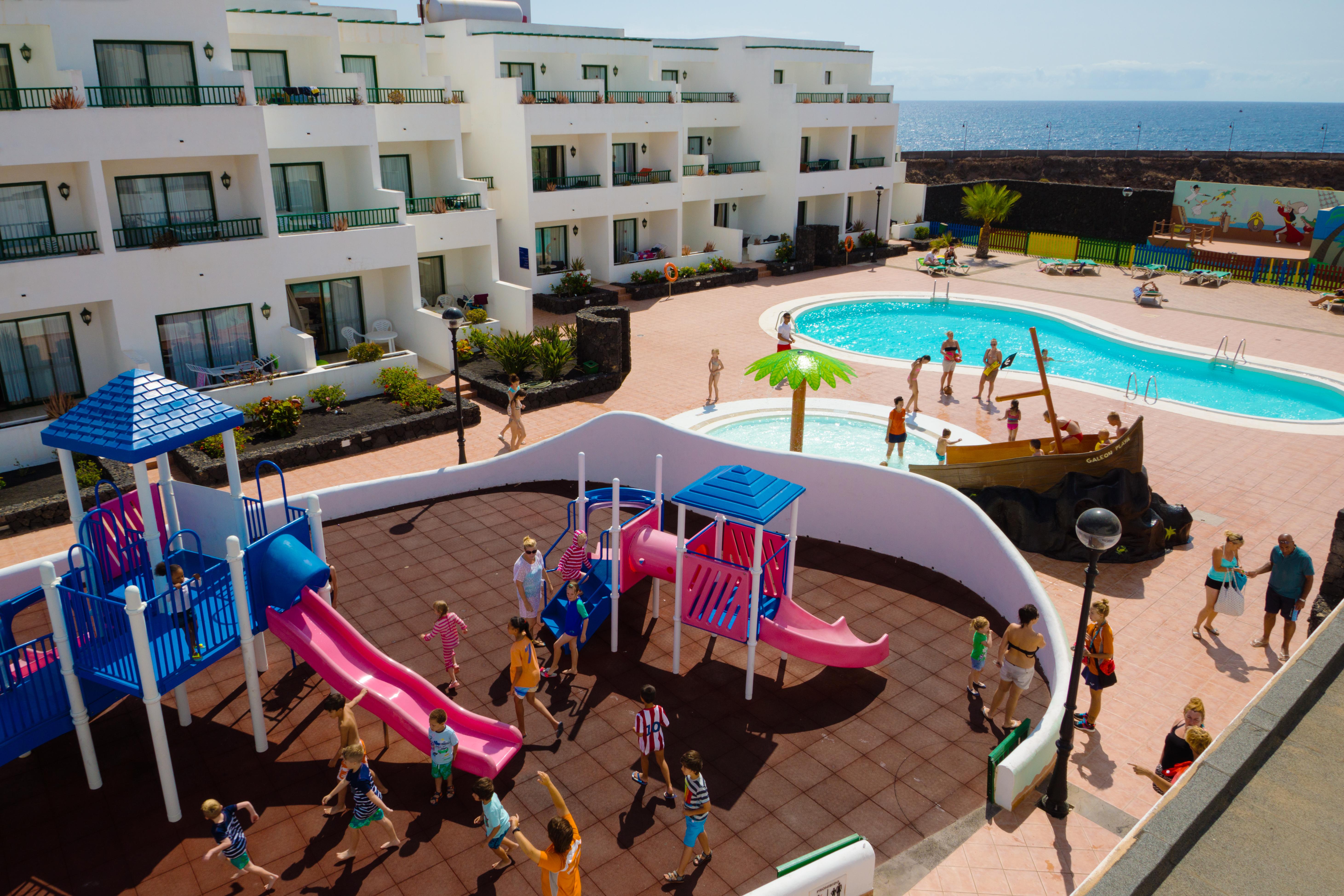 Apartamentos Galeon Playa Costa Teguise Exterior photo